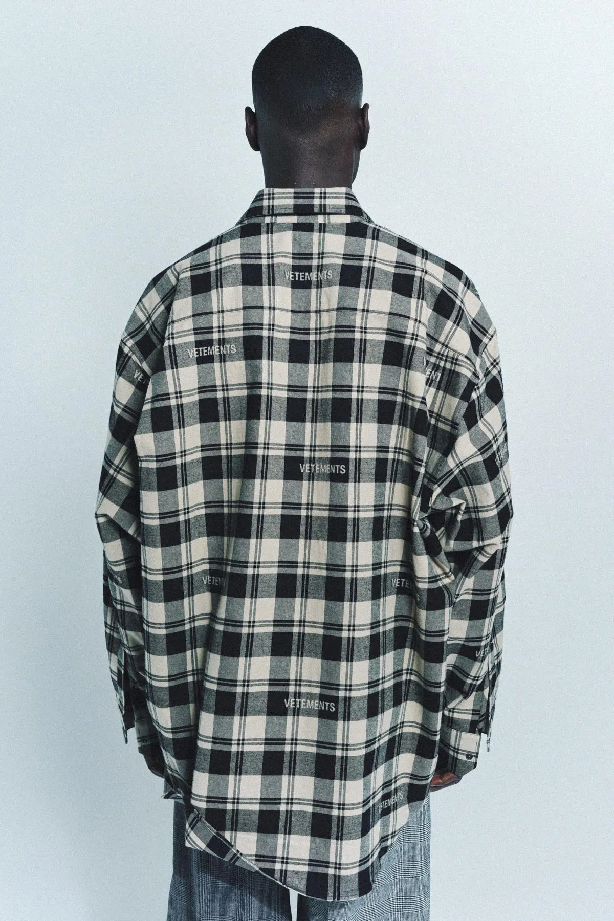 VETEMENTS | LOGO JACQUARD SHIRT
